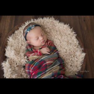 Meet your Posher, Cricket